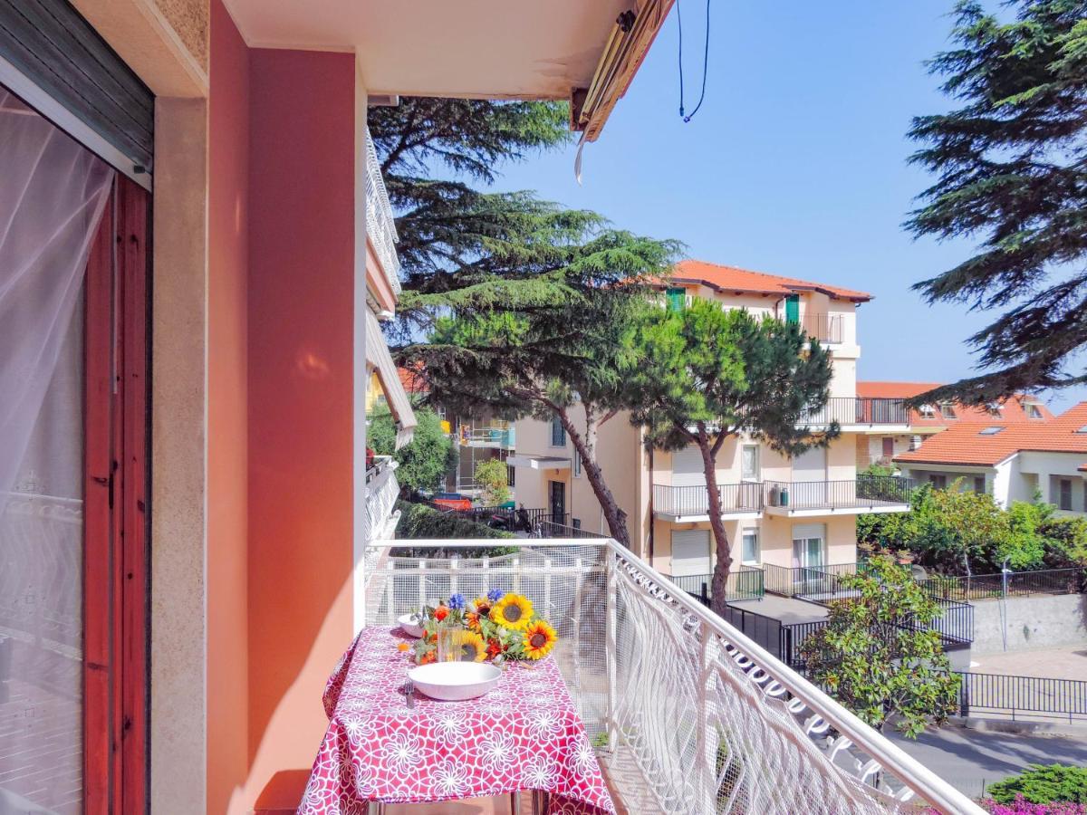 H11 Terrazzo Al Mare - Riva Ligure - Spiagge Apartment Exterior photo